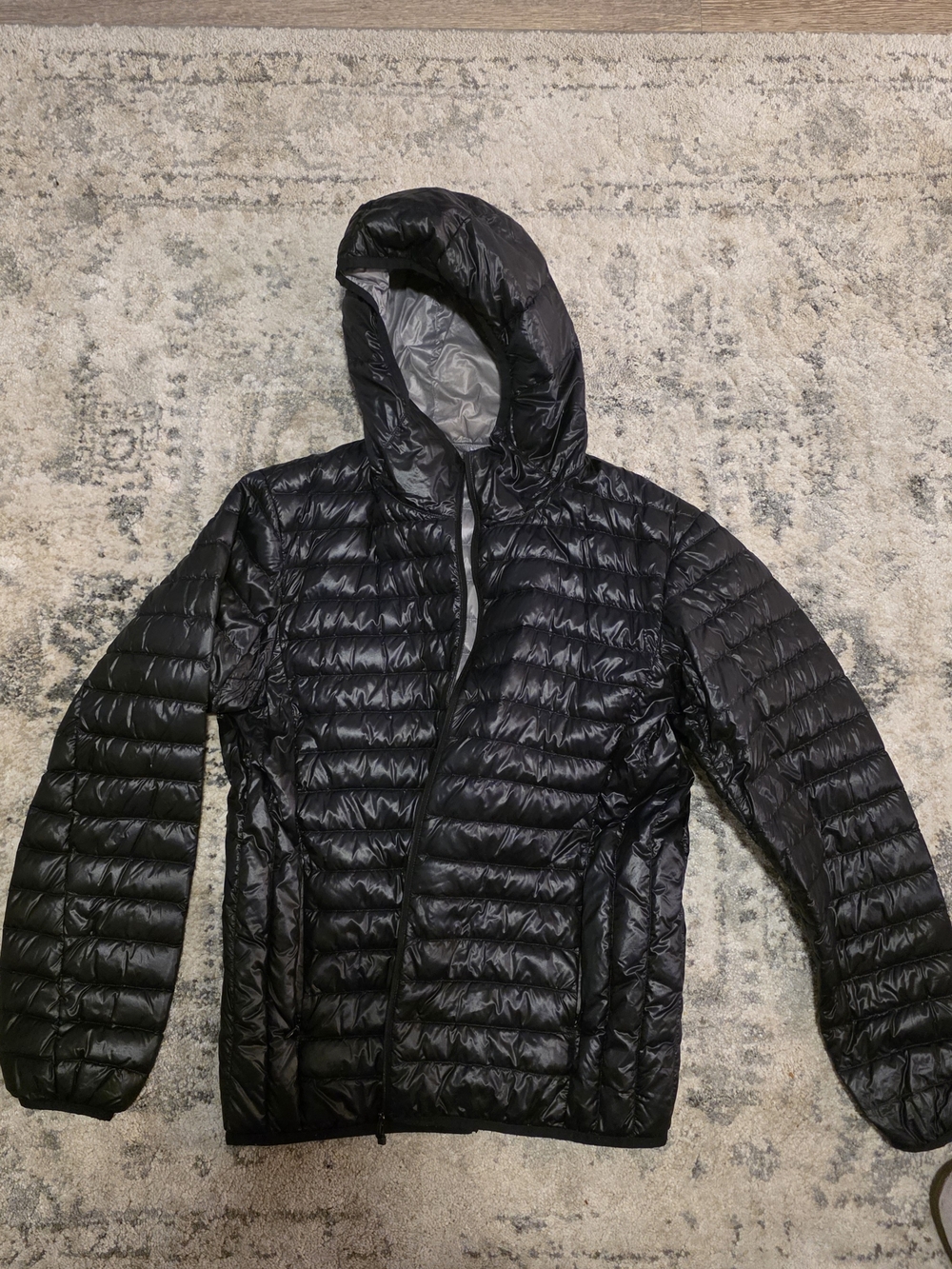 Uniqlo Black Hooded Packable Puffer Jacket